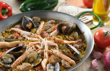 paella mixta con marisco