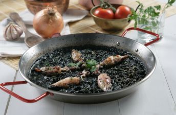 arroz negro con chipirones