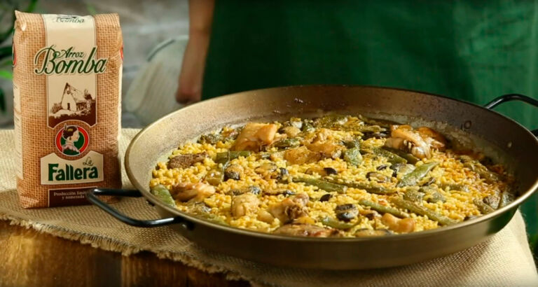 Foto de Paella al estilo de El Camp de Túria