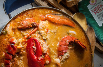 Paella de langosta