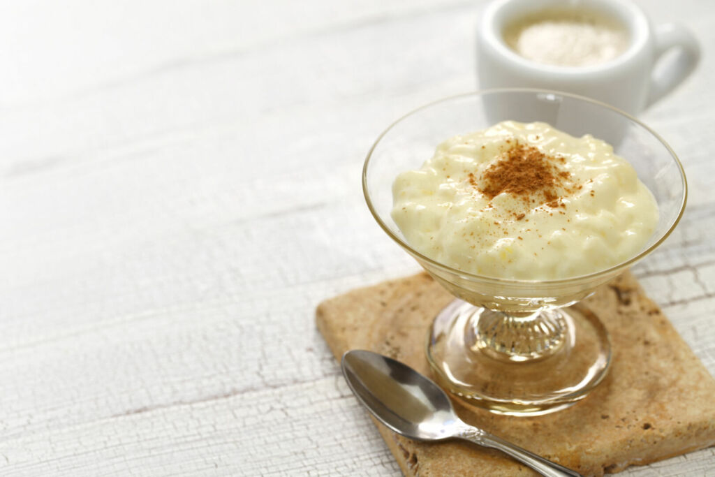 Cuál es el origen del arroz con leche