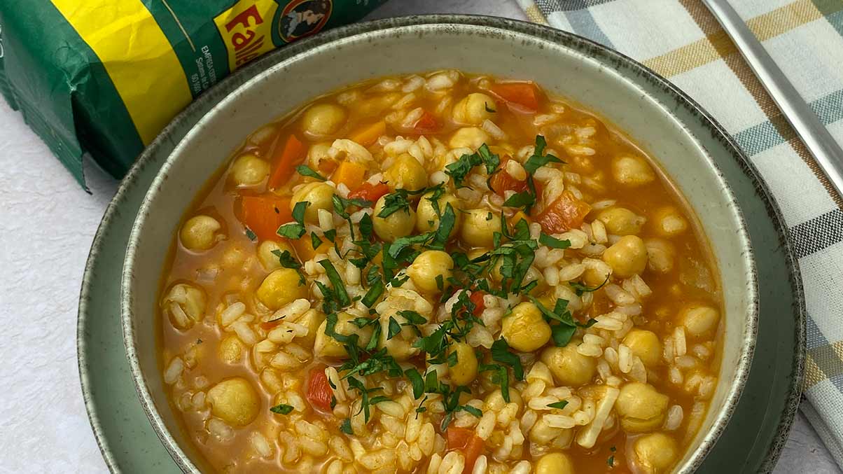 Emplatado garbanzos con arroz