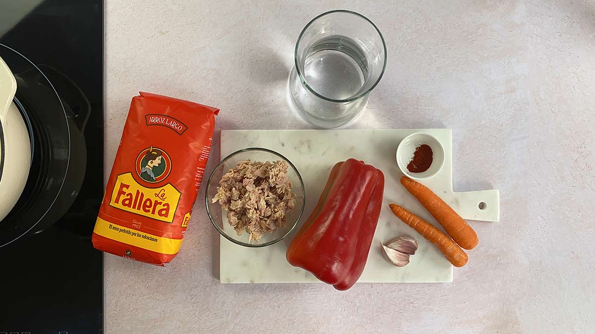 Ingredientes arroz con atún