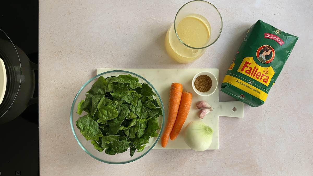 Paso a paso: arroz con espinacas ingredientes