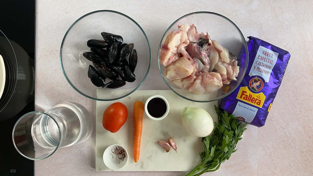 Paso a paso sopa de pescado y arroz: ingredientes