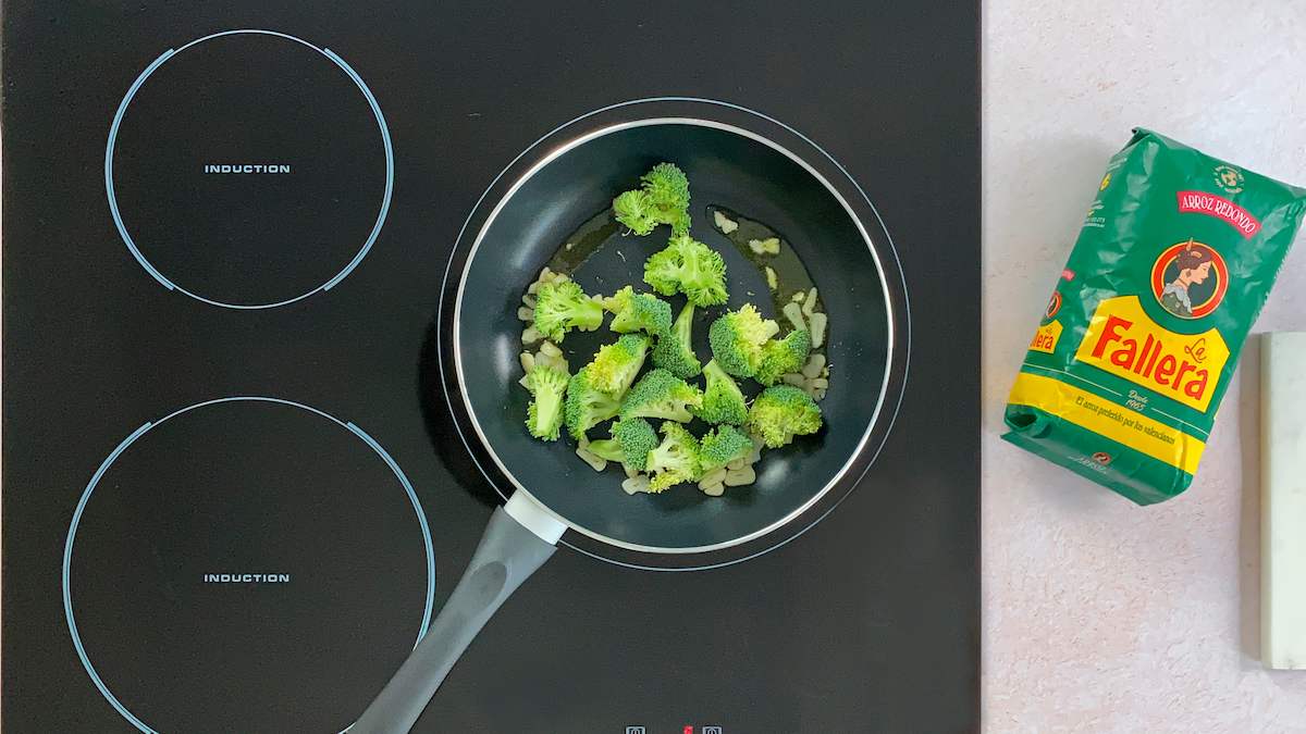 Paso a paso arroz con brócoli: cocinar brócoli