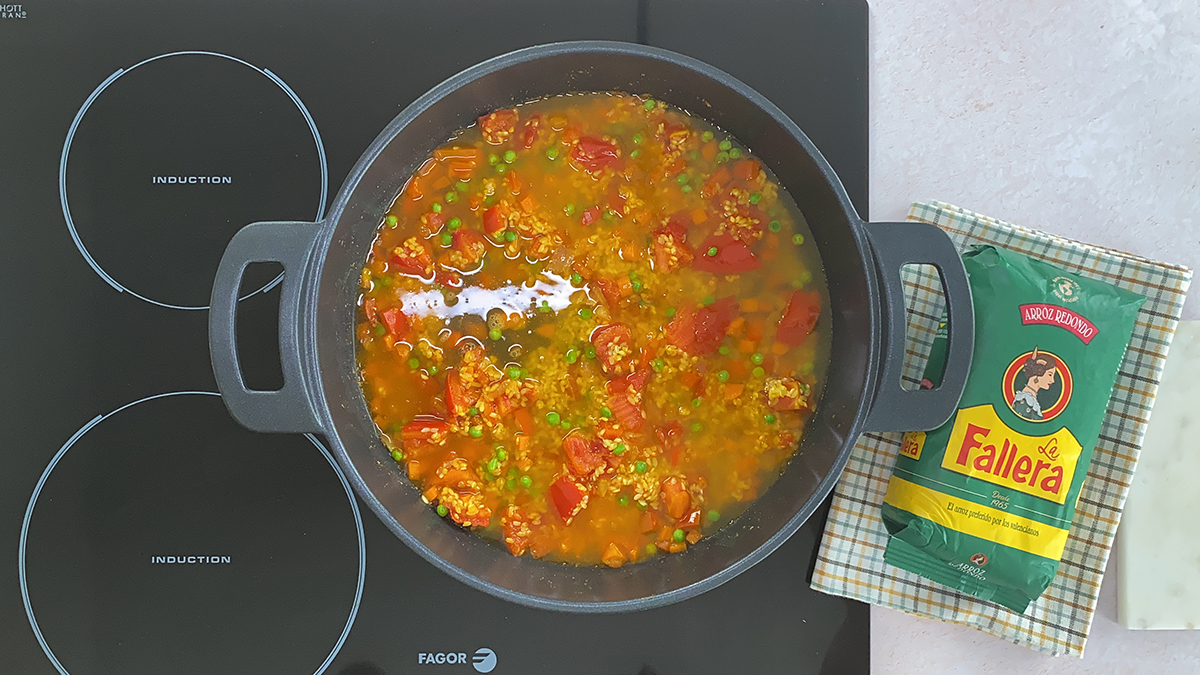 arroz a la jardinera caldo