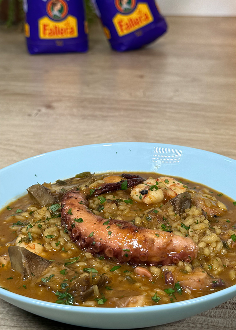 arroz meloso con pulpo y gambas
