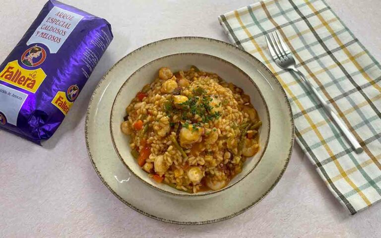 Foto de Arroz meloso con pulpo y gambas: receta fácil y sabrosa