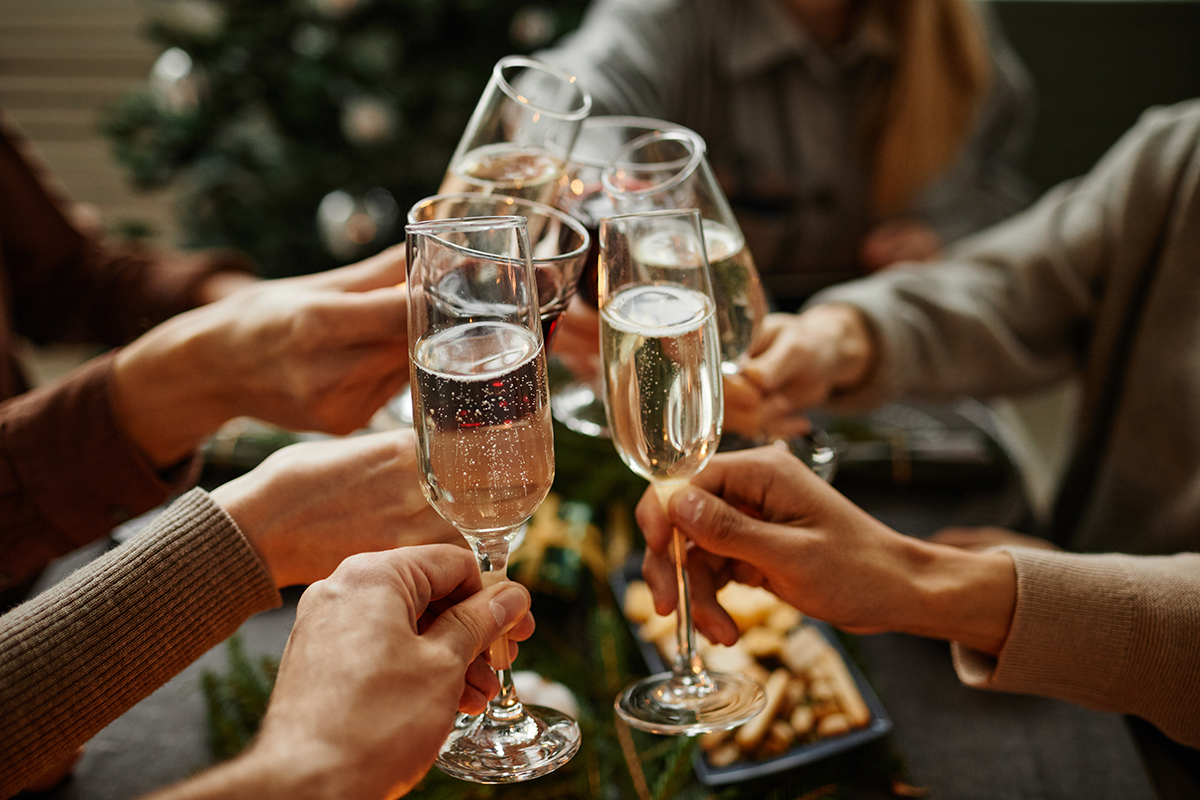 cena navidad brindis