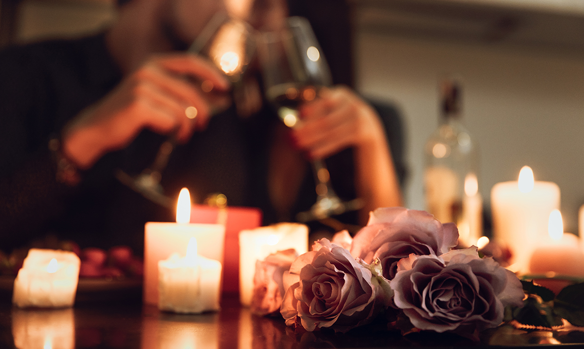 Ideas para una cena romántica: haz tus propias velas con formas