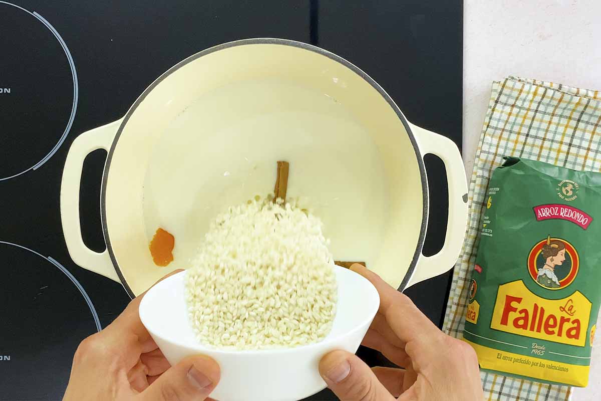 paso a paso arroz con leche condensada poner a cocinar
