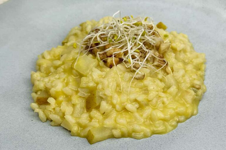 Foto de Risotto de pera y gorgonzola: cremosa delicia italiana