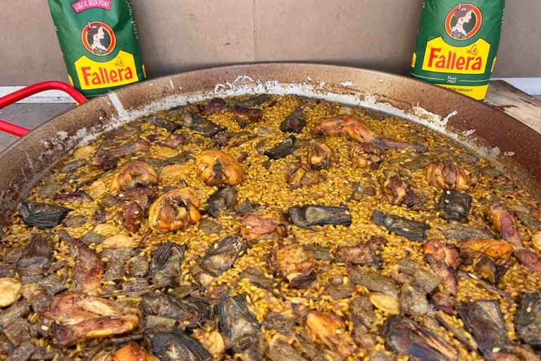 Foto de Arroz con pollo y conejo: receta tradicional española