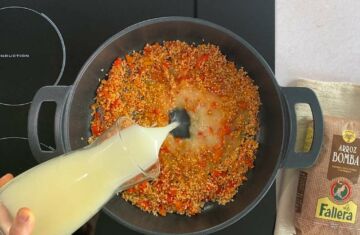 cantidad agua 1kg paella
