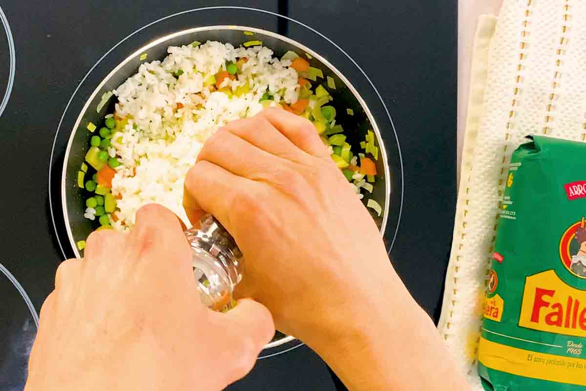 paso a paso arroz verduras fácil niños sazonado