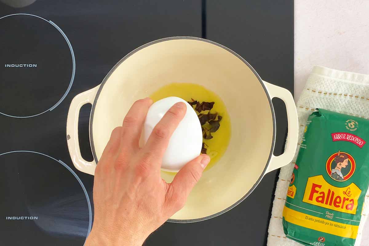 paso a paso habichuelas y arroz ajos y ñoras