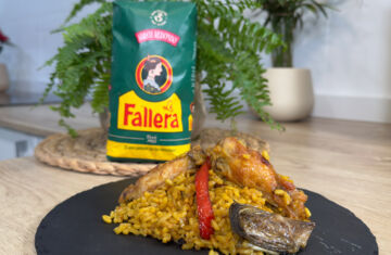 arroz con alitas de pollo