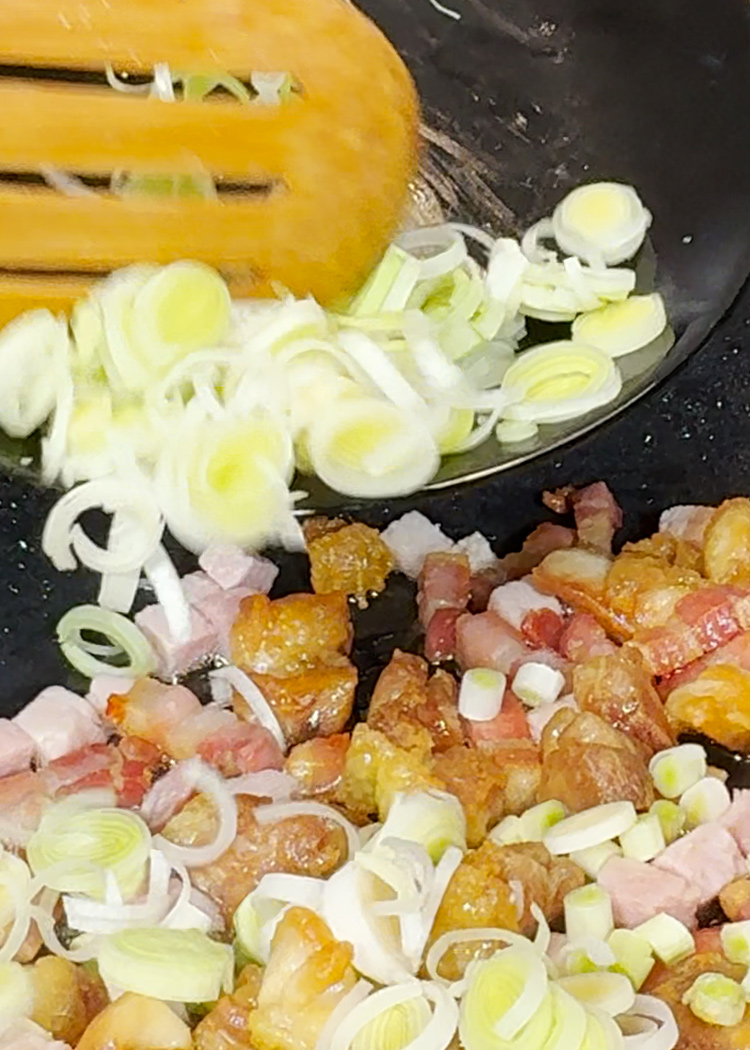 Agregar puerro a Arroz chino venezolano