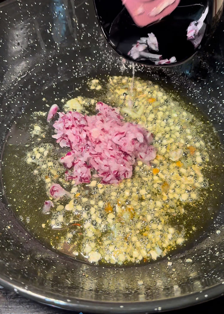 Sofrito de arroz meloso con bogavante