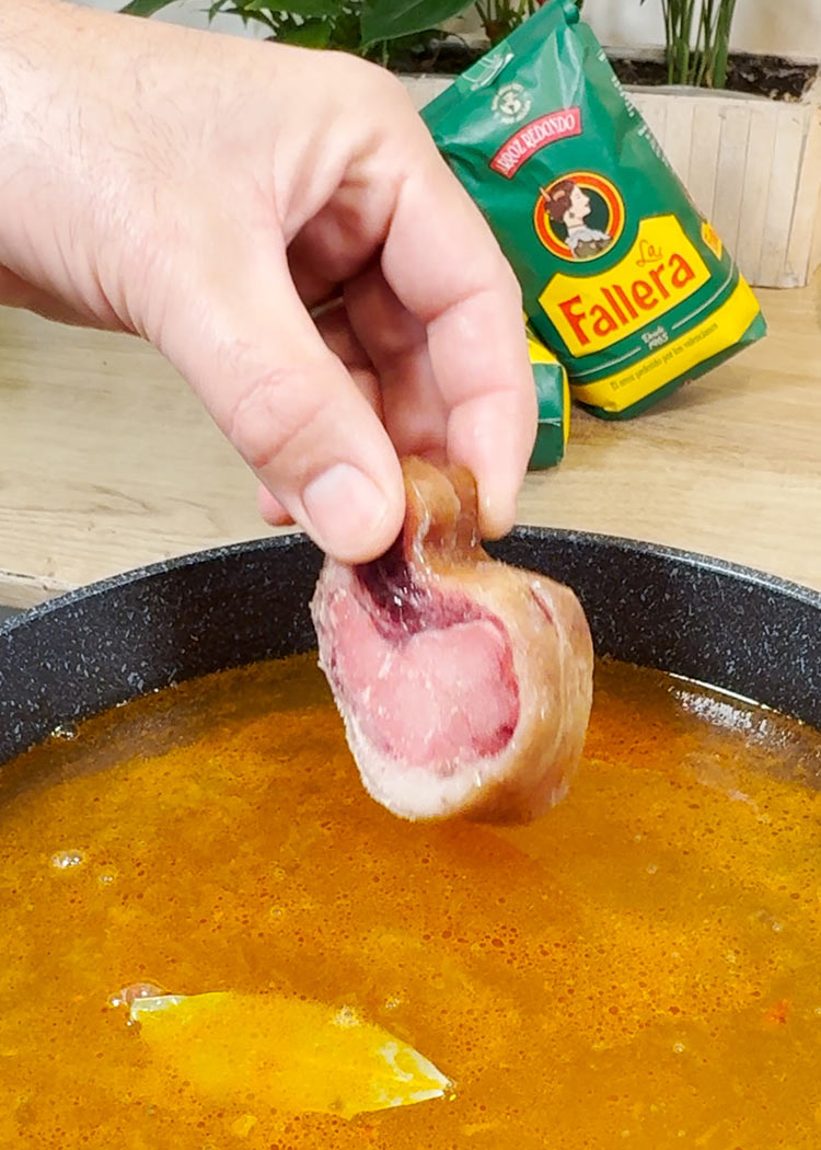 Incorporar jamón a Lentejas con verduras y arroz