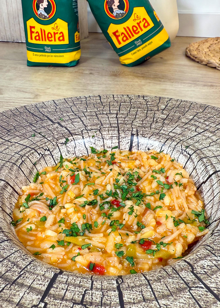 presentación para arroz con fideos