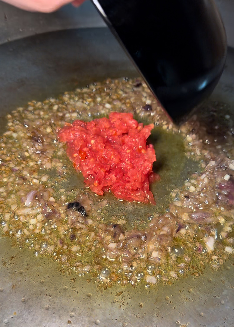 Sofrito de paella de mariscos