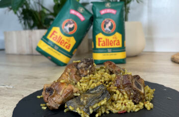 imagen receta La auténtica paella de carne: descubre el sabor tradicional en cada bocado