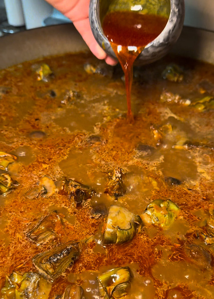 caldo y azafrán para arroz con magret de pato 