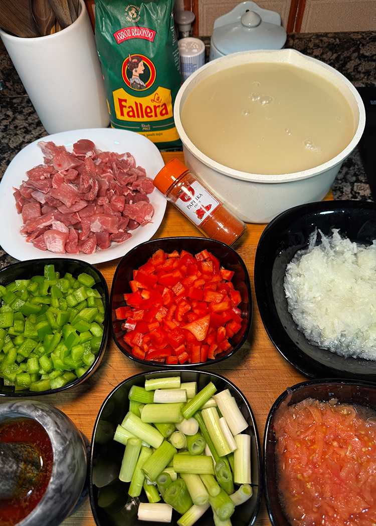 ingredientes para arroz de magro y verduras