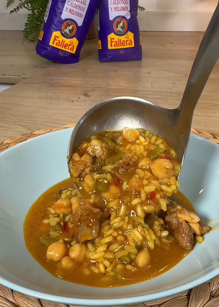 reposo para arroz caldoso